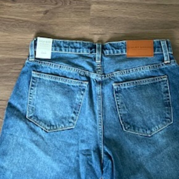 NWT Lucky Brand High Rise Drew Mom Jeans - Picture 5 of 7